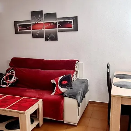 Apartment Center Near Port Aventura