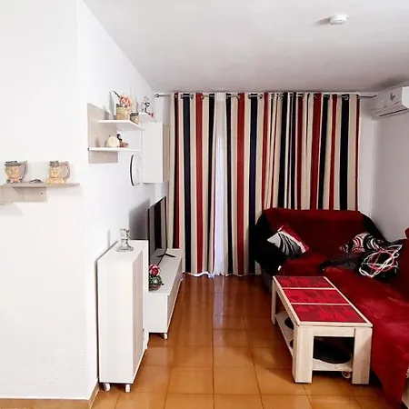 Center Near Port Aventura Apartment *
