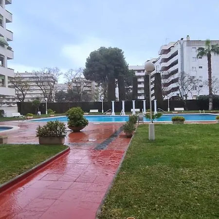 Apartment Center Near Port Aventura Salou
