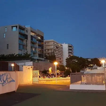 Center Near Port Aventura Apartment