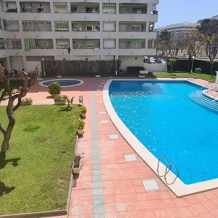Center Near Port Aventura Salou